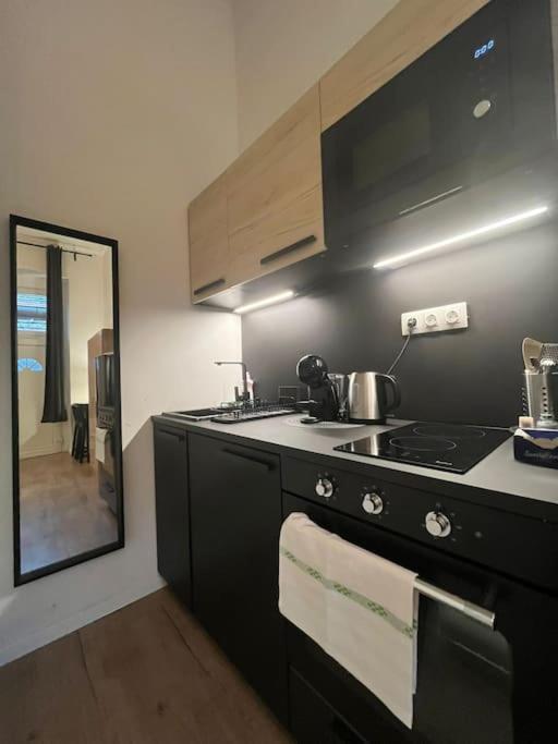 Charming Studio In The City Centre Budapeste Exterior foto